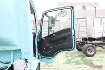 �������ó� ����S300 4.5T 4.2�׵��Ŵ��綯��ʽ�Ῠ(��ɲ)100.46kWhͼƬ