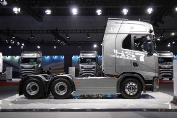 ���绪�� HS7 580���� 6X4 ǣ����(Һ��)ͼƬ