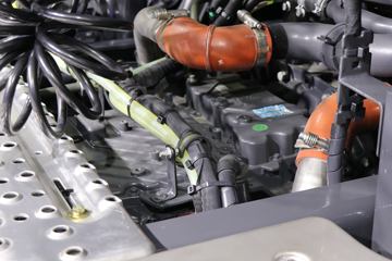 ���绪�� HS7 580���� 6X4 ǣ����(Һ��)ͼƬ