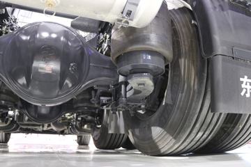 ���绪�� HS7 580���� 6X4 ǣ����(Һ��)ͼƬ