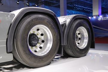 ���绪�� HS7 580���� 6X4 ǣ����(Һ��)ͼƬ