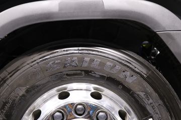 ���绪�� HS7 580���� 6X4 ǣ����(Һ��)ͼƬ