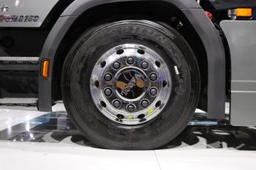 ���绪�� HS7 580���� 6X4 ǣ����(Һ��)ͼƬ