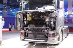 东风华神 HS7 580马力 6X4 牵引车(液缓)(DFD4258GL6QF5)