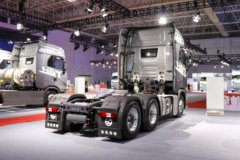 东风华神 HS7 680马力 6X4 AMT自动档牵引车(液缓)