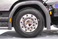 东风华神 HS7 680马力 6X4 AMT自动档牵引车(液缓)