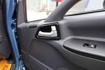 �������� Z1 ���Ŵ��綯��ʽ�ῨͼƬ