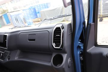 �������� Z1 ���Ŵ��綯��ʽ�ῨͼƬ