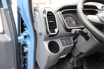 �������� Z1 ���Ŵ��綯��ʽ�ῨͼƬ