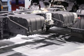 华神HS7&nbsp;载货车底盘                                                图片