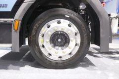 东风华神 HS7 240马力 4X2 9.8米AMT自动档厢式载货车