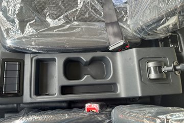 �������ó� ����S300 ���а� 4.5T 4.2�׵��Ŵ��綯��ʽ�Ῠ(��ɲ)100.07kWhͼƬ