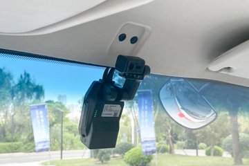 �������ó� ����S300 ���а� 4.5T 4.2�׵��Ŵ��綯��ʽ�Ῠ(��ɲ)100.07kWhͼƬ