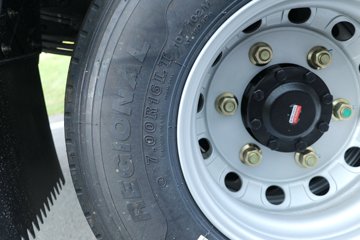 �������ó� ����S300 ���а� 4.5T 4.2�׵��Ŵ��綯��ʽ�Ῠ(��ɲ)100.07kWhͼƬ