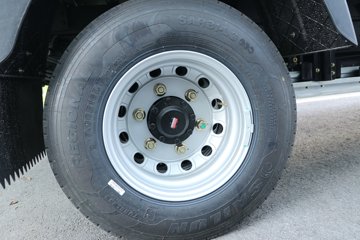 �������ó� ����S300 ���а� 4.5T 4.2�׵��Ŵ��綯��ʽ�Ῠ(��ɲ)100.07kWhͼƬ