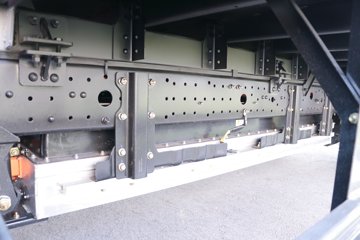 �������ó� ����S300 ���а� 4.5T 4.2�׵��Ŵ��綯��ʽ�Ῠ(��ɲ)100.07kWhͼƬ