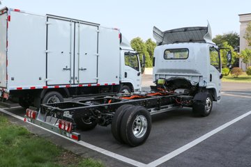 �������ó� ����S300 ���а� 4.5T 4.08�״��綯��س�(��ɲ)(SX5048XLCBEV341N)120.27kWhͼƬ