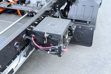 �������ó� ����S300 ���а� 4.5T 4.08�״��綯��س�(��ɲ)(SX5048XLCBEV341N)120.27kWhͼƬ