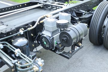 �������ó� ����S300 ���а� 4.5T 4.08�״��綯��س�(��ɲ)(SX5048XLCBEV341N)120.27kWhͼƬ