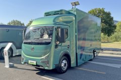 东风股份 e星 4.5T 单排氢燃料电池冷藏车15.45kWh
