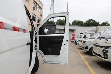 ���� ��èM1 2024�� ������Ӣ�� 2.7T 2�� 4.745�״��綯��ʽ���䳵38.7kWhͼƬ