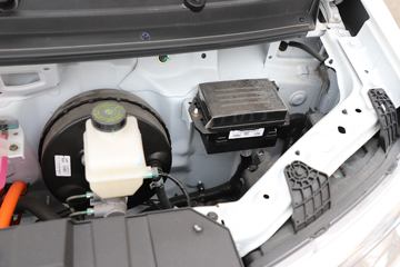 ���� ��èM1 2024�� ������Ӣ�� 2.7T 2�� 4.745�״��綯��ʽ���䳵38.7kWhͼƬ