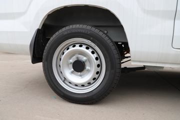 ���� ��èM1 2024�� ������Ӣ�� 2.7T 2�� 4.745�״��綯��ʽ���䳵38.7kWhͼƬ