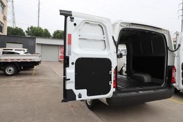 ���� ��èM1 2024�� ������Ӣ�� 2.7T 2�� 4.745�״��綯��ʽ���䳵38.7kWhͼƬ
