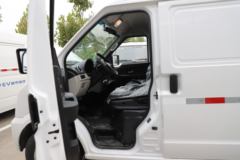 瑞驰 EC35V 2023款 标准版 2.6T 2座 4.518米纯电动封闭货车38.64kWh