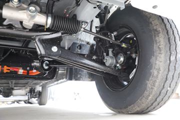 EC35&nbsp;电动封闭厢货底盘图片