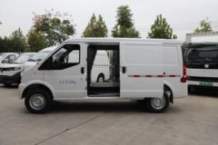 瑞驰 EC35V 2023款 标准版 2.6T 2座 4.518米纯电动封闭货车38.64kWh