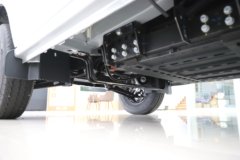 瑞驰 ES50 2.1T 6座 4.5米纯电动多用途乘用车38.64kWh