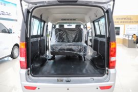 ES50&nbsp;电动封闭厢货货厢图片