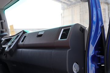 ���� ˧��Q6 170���� 4.18�׵��Ų�դʽ�Ῠ(HFC5048CCYP71K2C7S)ͼƬ