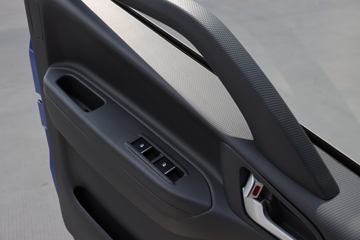 ���� ˧��Q6 170���� 4.18�׵��Ų�դʽ�Ῠ(HFC5048CCYP71K2C7S)ͼƬ