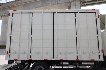 ���� ˧��ES6 4.5T 4.15�׵��Ŵ��綯��ʽ�Ῠ120.27kWhͼƬ