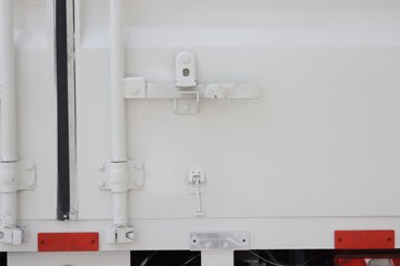 ���� ˧��ES6 4.5T 4.15�׵��Ŵ��綯��ʽ�Ῠ120.27kWhͼƬ