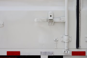 ���� ˧��ES6 4.5T 4.15�׵��Ŵ��綯��ʽ�Ῠ120.27kWhͼƬ