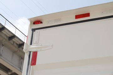 ���� ˧��ES6 4.5T 4.15�׵��Ŵ��綯��ʽ�Ῠ120.27kWhͼƬ