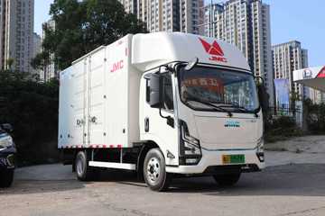 江铃 乐行E路达 快递物流版 4.5T 4.2米单排纯电动厢式轻卡77.28kWh