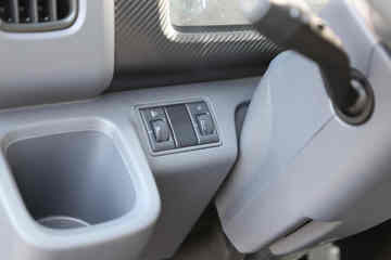 ���� ����E·�� ��������� 4.5T 4.2�׵��Ŵ��綯��ʽ�Ῠ77.28kWhͼƬ