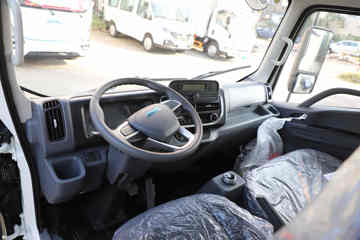 ���� ����E·�� ��������� 4.5T 4.2�׵��Ŵ��綯��ʽ�Ῠ77.28kWhͼƬ