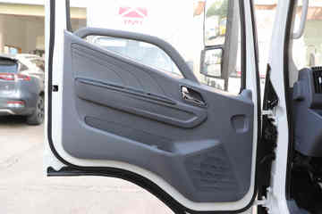 ���� ����E·�� ��������� 4.5T 4.2�׵��Ŵ��綯��ʽ�Ῠ77.28kWhͼƬ