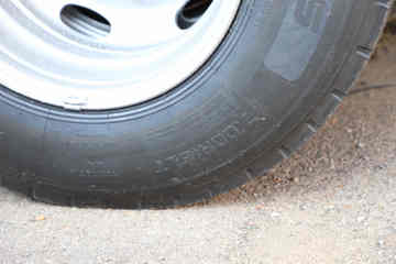 ���� ����E·�� ��������� 4.5T 4.2�׵��Ŵ��綯��ʽ�Ῠ77.28kWhͼƬ