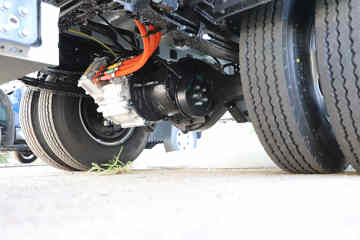 ���� ����E·�� ��������� 4.5T 4.2�׵��Ŵ��綯��ʽ�Ῠ77.28kWhͼƬ