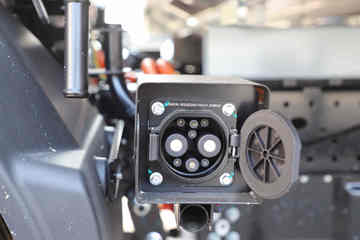 ���� ����E·�� ��������� 4.5T 4.2�׵��Ŵ��綯��ʽ�Ῠ77.28kWhͼƬ