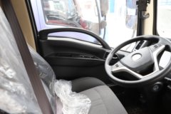 陕汽商用车 德龙G1 137马力 4.2米单排厢式轻卡(5T后桥)(SX5041XXYNP63311) 陕汽商用车 德龙G1 137马力 4.2米单排厢式轻卡(5T后桥)(SX5041XXYNP63311)