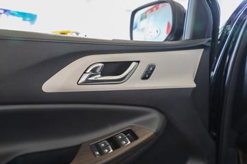 ���� ��7 2023�� ������ 2.0T���� 141���� �����ֶ� ����˫��Ƥ��ͼƬ