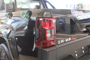 ���� ��7 2023�� ������ 2.0T���� 141���� �����ֶ� ����˫��Ƥ��ͼƬ