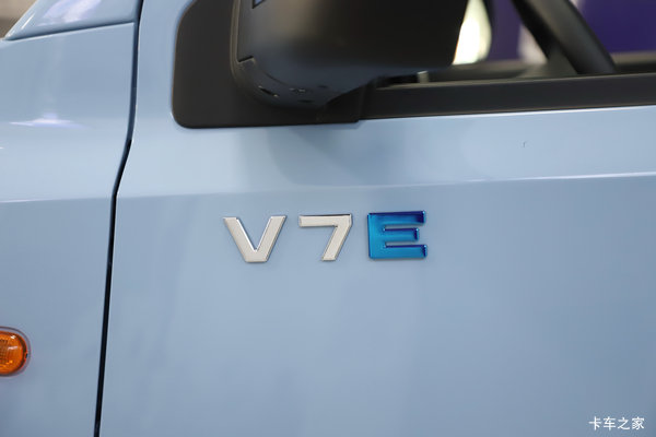 城际物流运输好帮手 星享V7E电动封闭厢货 仅售7.99万